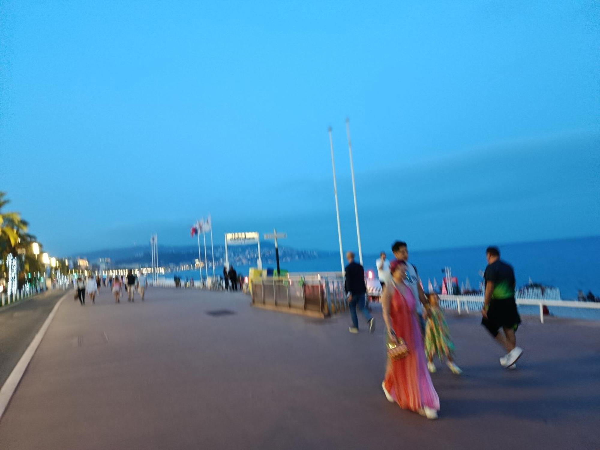 Appartamento Nice 2 Pieces 200 M Mer Promenade Des Anglais Atypique Original